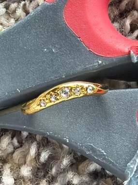 Antique Yellow Gold Five-Stone Diamond Wishbone Boat Ring